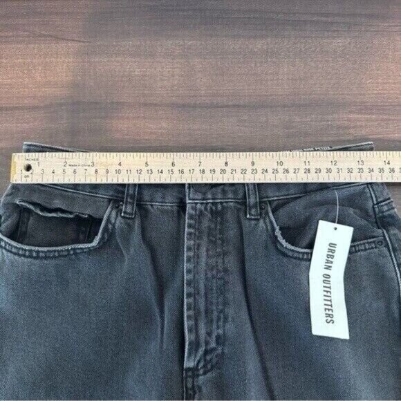BDG High-Waisted Mom Jean Washed Black Denim Size 27 NWT - Picture 8 of 9